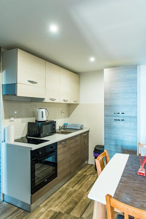 Ella Apartamento Lukovo Šugarje Exterior foto
